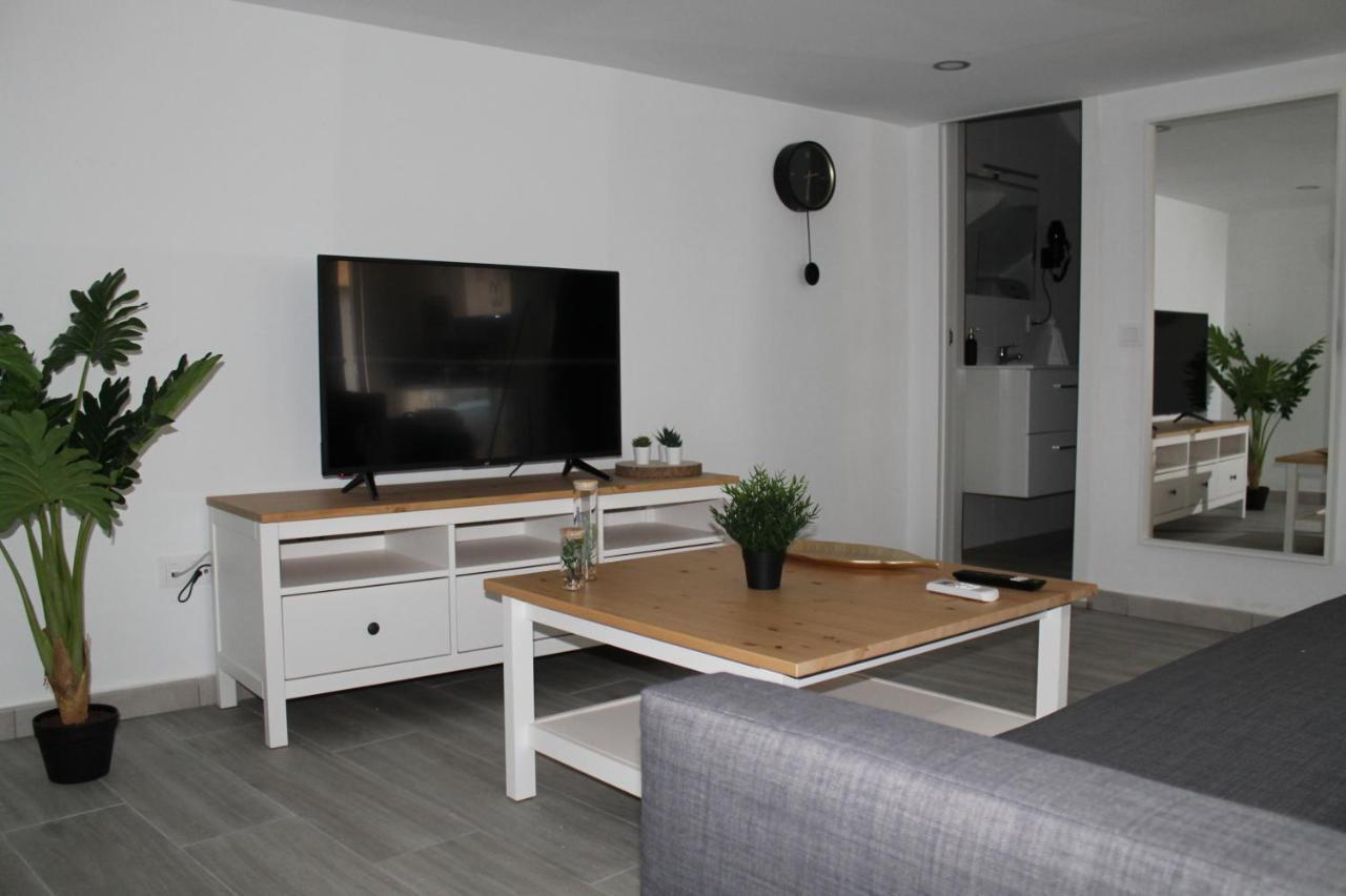 Nidillos Apartment *